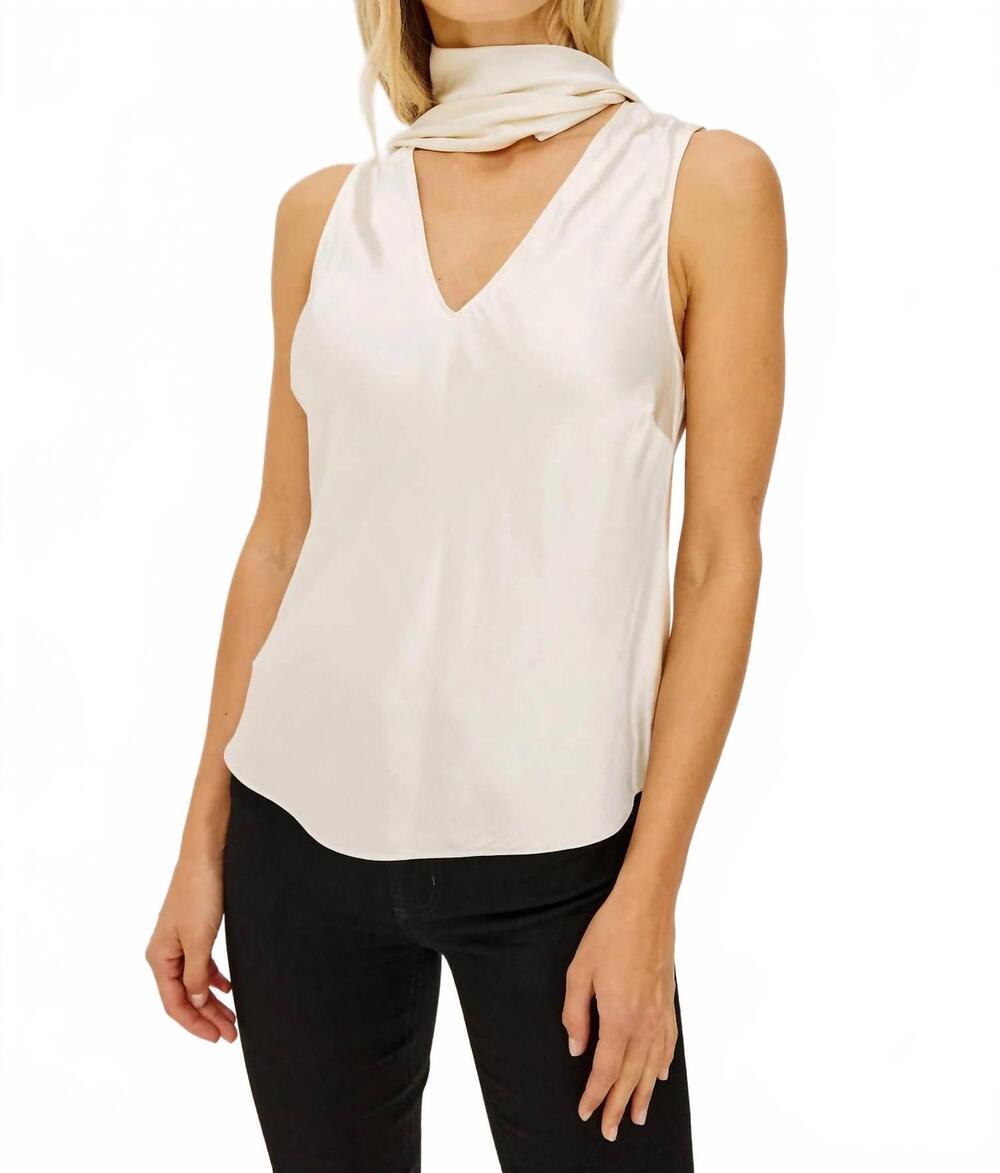 NEW RAILS women's the poppy blouse in ivory